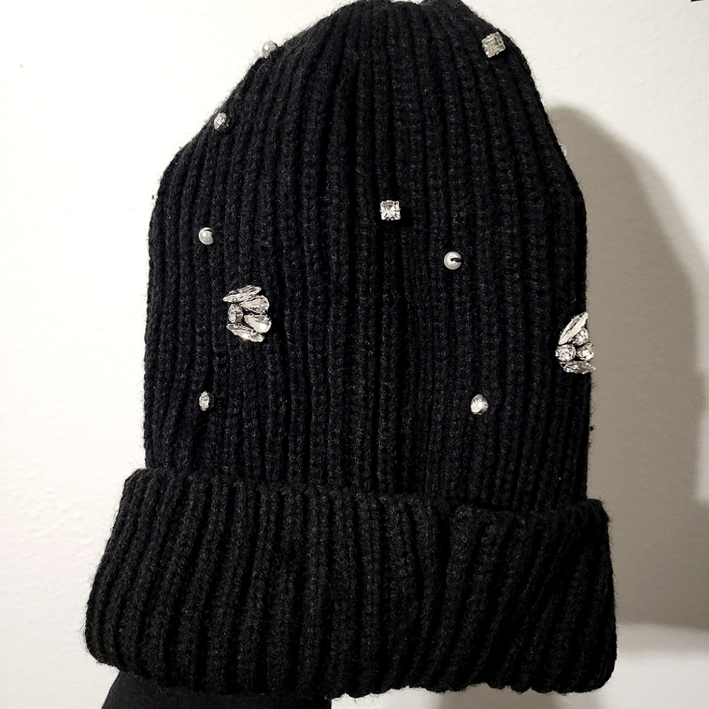 Aeropostale Rhinestone and Pearl Oversize Knit Beanie
